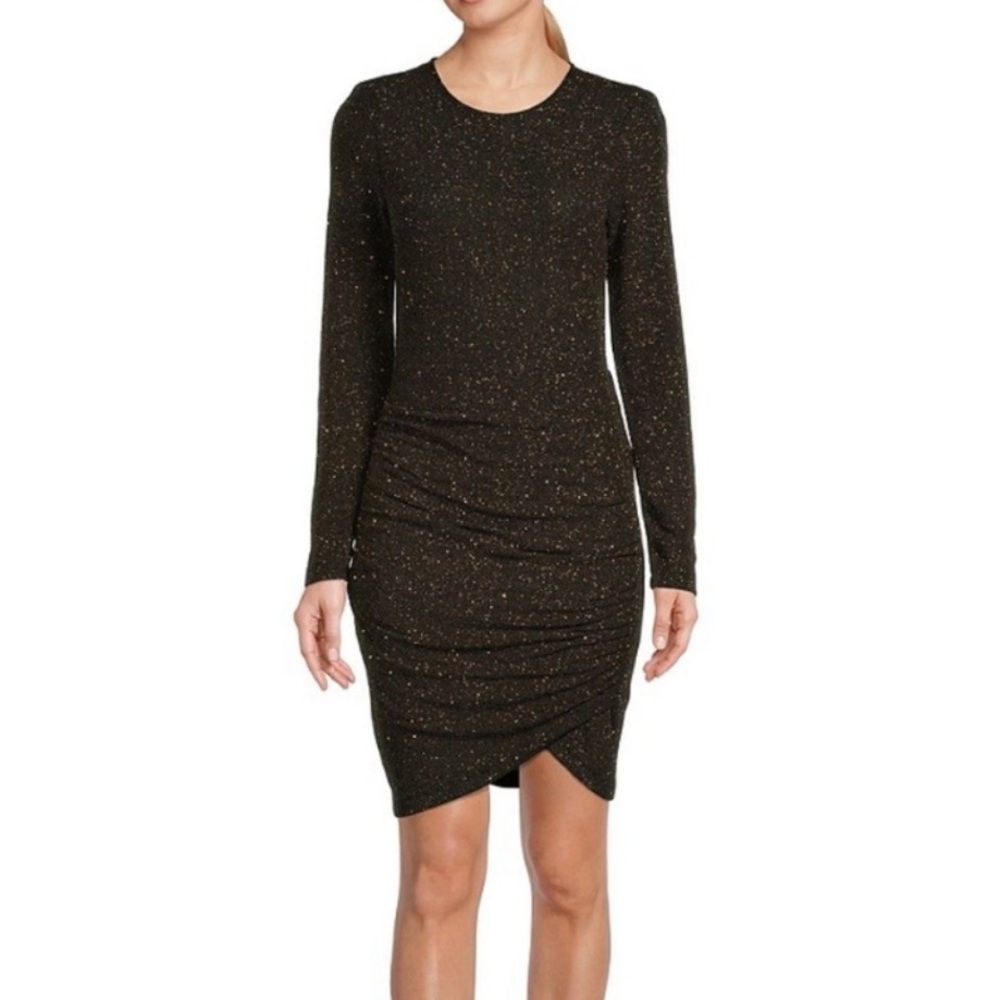 Gibson & Latimer Long Sleeve Jewel Neck Shirred Side Glitter Knit Dress. Size L